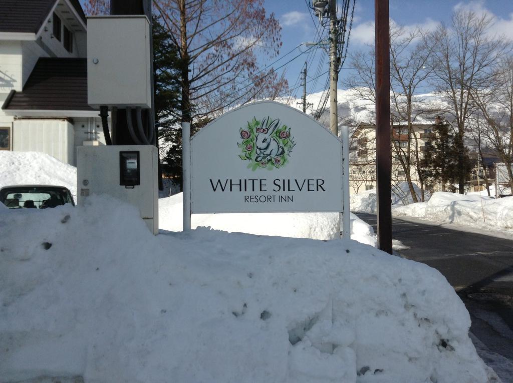 White Silver Hakuba Exterior foto